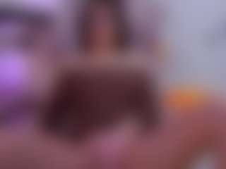 SophieeRain's Live Sex Cam Show