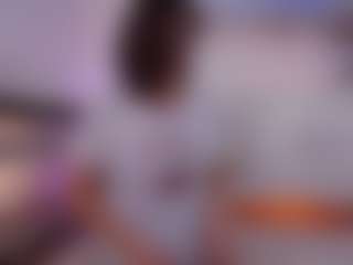Live cam show with SophieeRain - Brown Hair on Camsoda