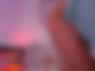 SophieeRain's Live Sex Cam Show