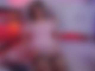 Live cam show with SophieeRain - Amateur Brown Hair on camwithhim.com