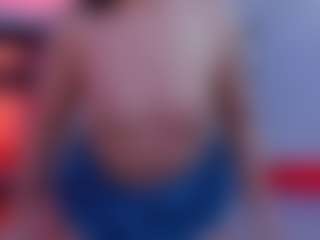 Live cam show with SophieeRain - Sport on Camsoda