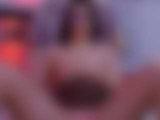 SophieeRain's Live Sex Cam Show