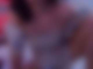Spettacolo in cam dal vivo con SophieeRain - Moaning su Camsoda