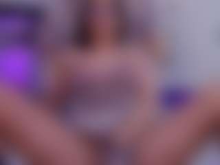 Live cam show with SophieeRain - Asshole Brown Hair on Camsoda