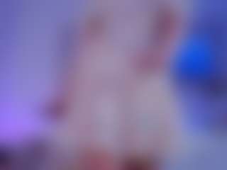 SophieeRain's Live Sex Cam Show