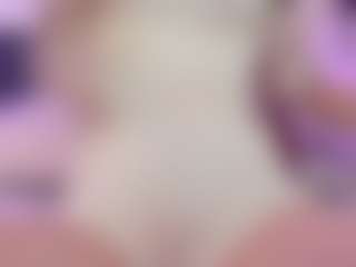 Live cam show with AngelsJones - Smoking on Free Soda