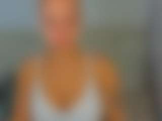 KristyMiss's Live Sex Cam Show