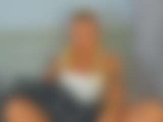 Live cam show with KristyMiss - Blue Eyes on CamwithHer