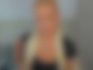 Live cam show with KristyMiss - Blue Eyes on Mixed Magazine Live