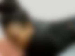 Live cam show with sweetbony - Ebony on Gym Cam Girls | kenya