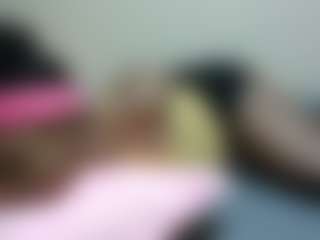 Live cam show with sweetbony - Black Petite on Camming Site