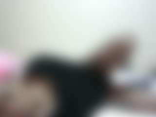 Live cam show with sweetbony - Teen (18+) on hrnylive.com