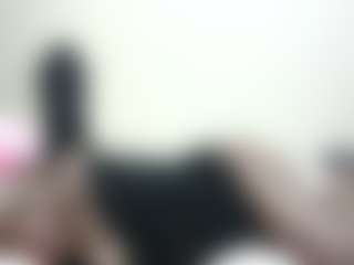 Live cam show with sweetbony - Teen (18+) on camgirlchat.live
