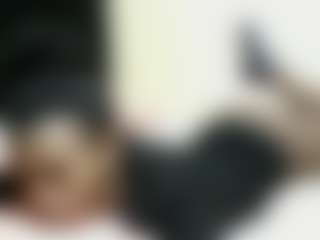 Live cam show with sweetbony - Asshole Ebony on TeamSkeetLive