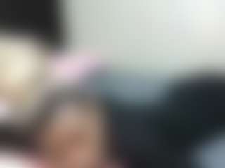 Live cam show with sweetbony - Black Petite on Hubzter Live