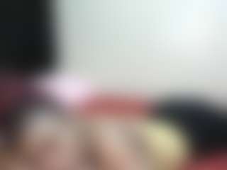 Live cam show with sweetbony - Black Petite on xDating