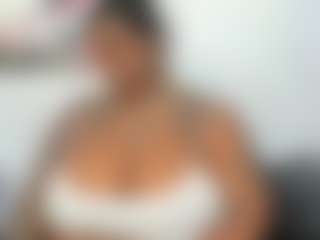 Live cam show with ANA-FUENTES - Ebony on justonemore.cc | colombia