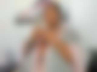 Live cam show with ANA-FUENTES - Oil on Camsoda