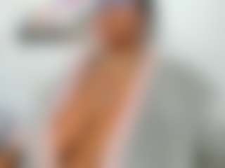 Live cam show with ANA-FUENTES - Shaved on infinitiblacc.com
