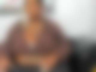 Live cam show with ANA-FUENTES - Fuck on Camsoda