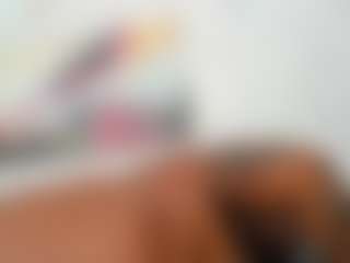 Live cam show with ANA-FUENTES - Nipple Piercings on Strip Flash - Live Sex Shows