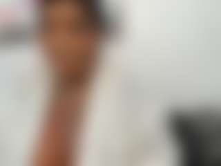 Live cam show with ANA-FUENTES - Shaved on Camsoda