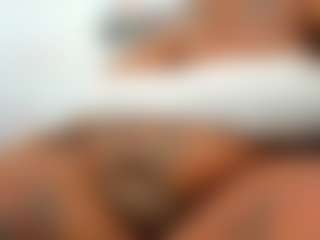 Live cam show with ANA-FUENTES - Oil on camwithhim.com