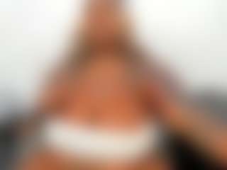 Live cam show with ANA-FUENTES - Fuck on Dolls Live