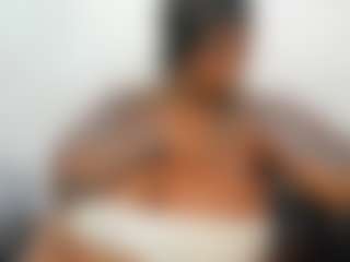 Live cam show with ANA-FUENTES - Ebony on Soda Cam | colombia