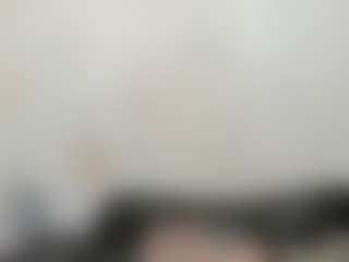 Live cam show with ANA-FUENTES - Oil on Camsoda