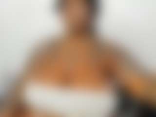 Live cam show with ANA-FUENTES - Ebony on Camsoda | colombia