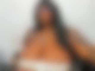 Live cam show with ANA-FUENTES - Body Massage on Camsoda
