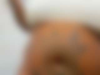 Live cam show with ANA-FUENTES - Striptease on Milfs Live