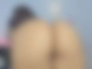 Live cam show with Isa-perez - Ass Bouncing on testsause.com
