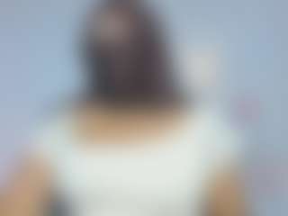 Live cam show with Isa-perez - MILF on chickslive.net