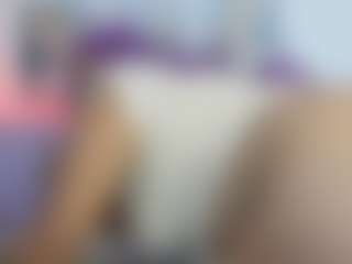 Live cam show with Isa-perez - Ebony on livesuperchat.net