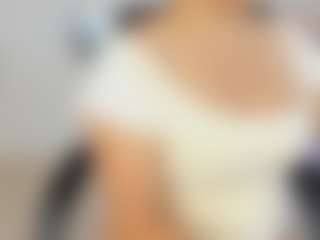 Live cam show with Isa-perez - Hairy Pussy on CamwithHer