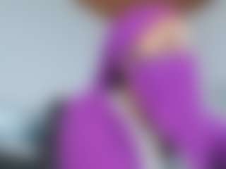 Live cam show with Isa-perez - Big Tits MILF on Mixed Magazine Live