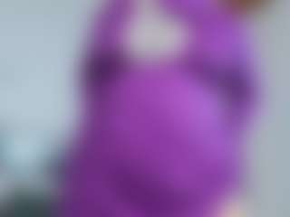 Live cam show with Isa-perez - MILF on CamClone