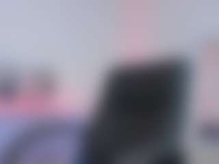 Live cam show with Isa-perez - Oil on TeamSkeetLive