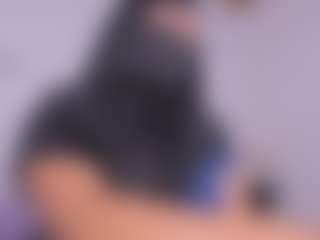 Live cam show with Isa-perez - Black on Mixed Magazine Live