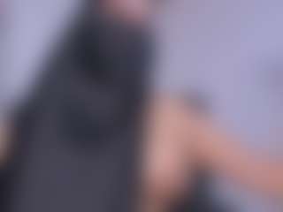 Live cam show with Isa-perez - Brown Eyes Black on xDating