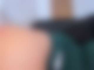 Live cam show with Isa-perez - Spank Ebony on Chatstar