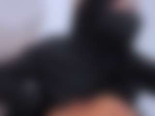 Isa-perez MILF webcam performer live streaming
