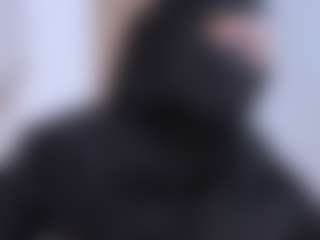 Live cam show with Isa-perez - Oil on realtime-chat
