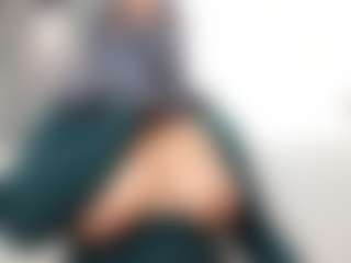 Isa-perez MILF webcam performer live streaming