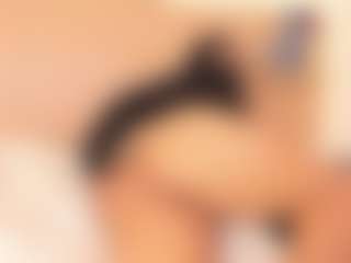 Live cam show with Isa-perez - Tease Black on sexylive.show