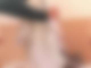 Live cam show with Isa-perez - Teen (18+) on Milfs Live