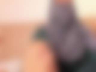 Live cam show with Isa-perez - Spank Ebony on Camsoda