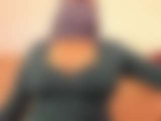 Live cam show with Isa-perez - Bedroom Black on Camsoda